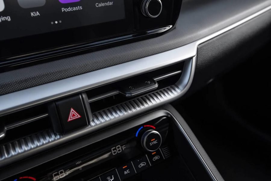 Weekly Rental: Executive Sedan