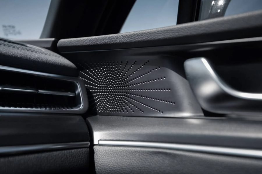 Weekly Rental: Executive Sedan