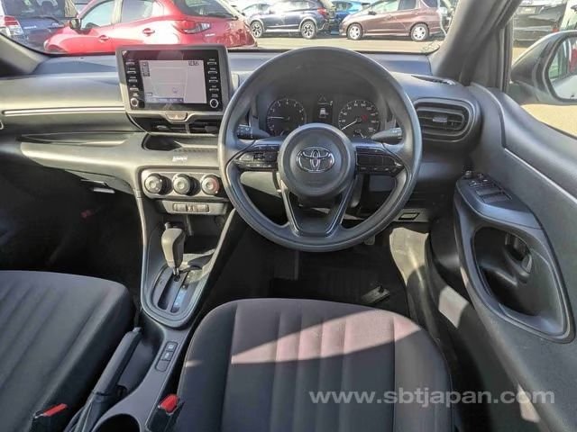 Daily Rental: Toyota Yaris