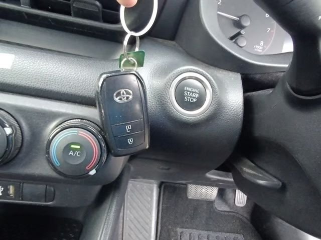 Daily Rental: Toyota Yaris